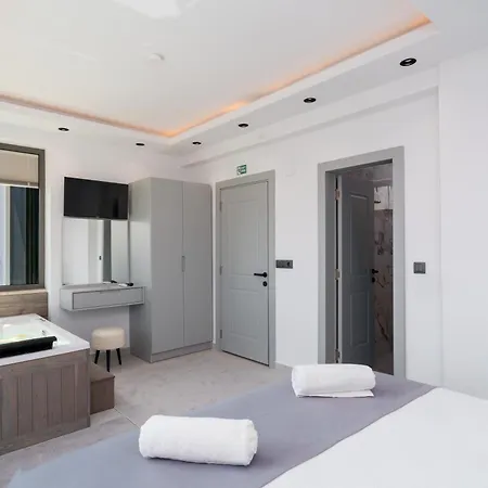Laren Duo فيلة *
